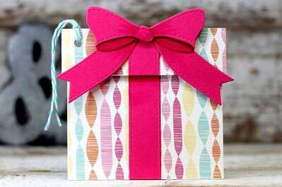 Your Guide to Not Picking Terrible Tech Gifts This Season