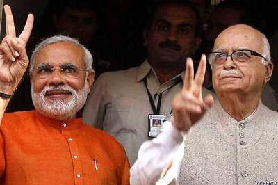 Modi-Advani meet ended on a positive note: Sources