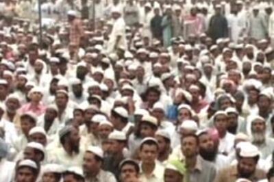 Minorities panel praises stay order