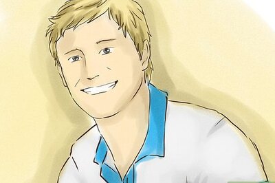 How to Show a Woman You're Attracted to Her