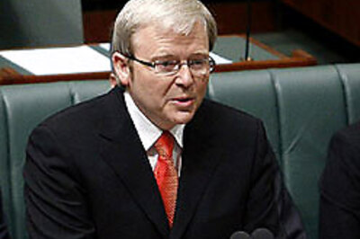 Aus PM apologises to Aborigines for forced assimilation