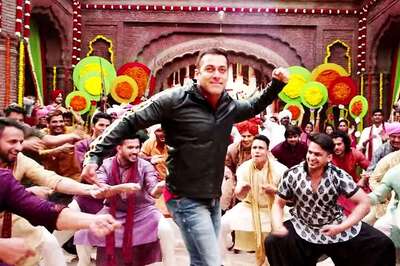 Naughty, Tongue-in-cheek Steps Suit Salman Khan Well: Farah Khan