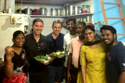 LSG Head Coach, Justin Langer Humbled After His Visit to Dharavi to Meet Team Masseuses' Family