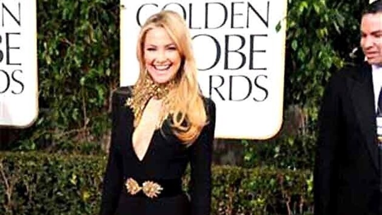Kate Hudson's daring neckline draws eyeballs