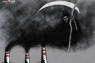 Toxic Haze over Delhi as Air Quality Plummets to Very Poor Category