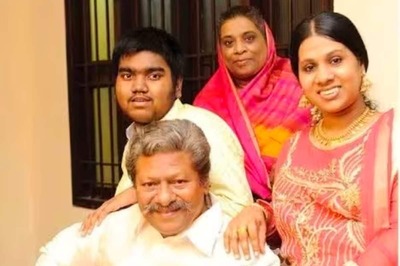 Actor Rajkiran’s Daughter Zeenat Priya Apologises To Him In Viral Clip For This Reason