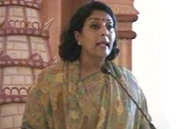 Renuka briefs Cong on Nithari killings