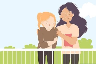 How to Console an Upset Friend