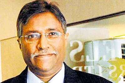 Raj Travels owner Lalit Sheth commits suicide