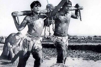 Amitabh: Sunil Dutt was the first angry young man