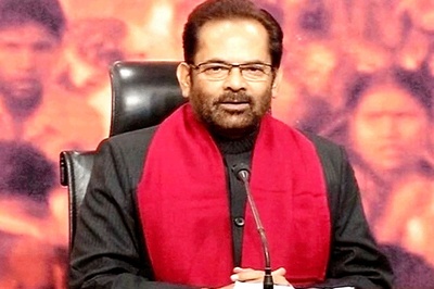 Separatists Turned Kashmir into 'Hell of Terror' under Article 370, Says Naqvi