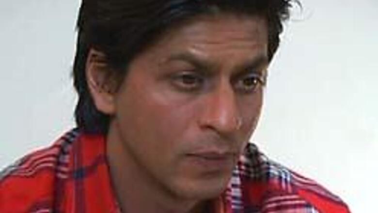 SRK does his bit for first love -- sports