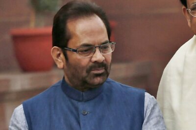 Rahul Carrying Forward the Legacy of Fake Agenda to Level ‘Baseless’ Allegation Against PM, Says Naqvi