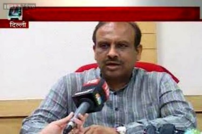 Prosecutor removed by AAP government under political pressure: Vijender Gupta