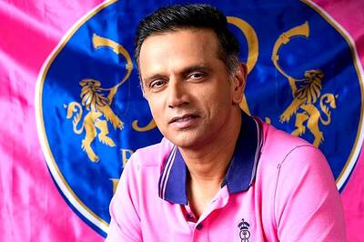 Rahul Dravid Said No to Other IPL High-Profile Franchises Despite 'Virtually Willing to Hand him Blank Cheques'