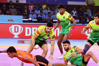 PKL 10: Patna Pirates Thrash U Mumba 44-23 to Move Closer to Playoff Spot