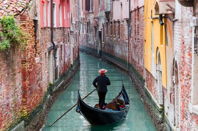 Add These Picturesque Car-Free Cities to Your Travel List