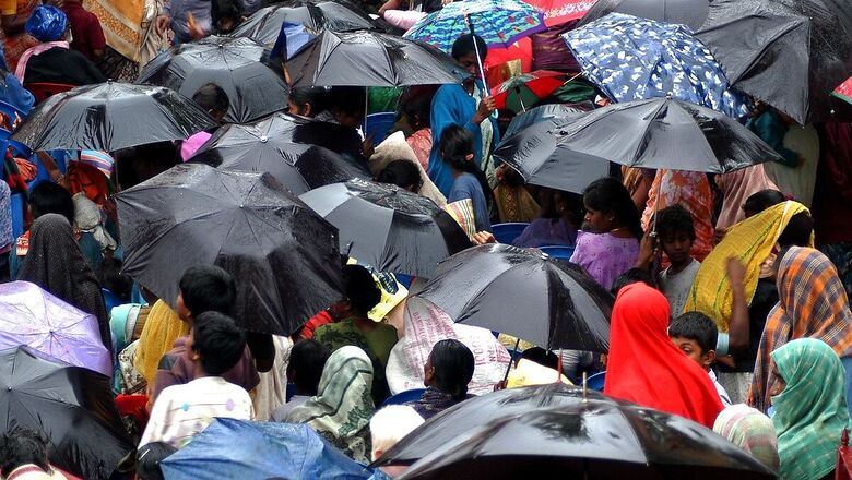 Heavy Rains Leave Low-lying Areas Marooned in Gujarat's Surat and Vadodara