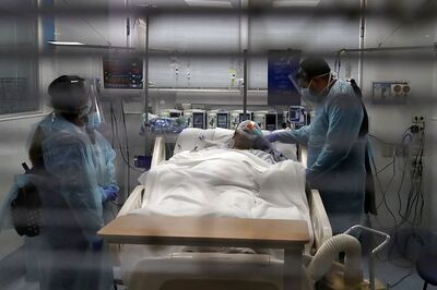 Congress MP Vasanthkumar Battling Covid-19 is 'Critical', Under Intensive Care: Hospital