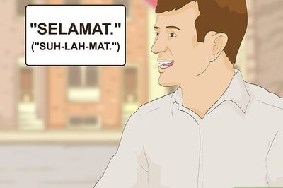 How to Say Hello in Bahasa Indonesia