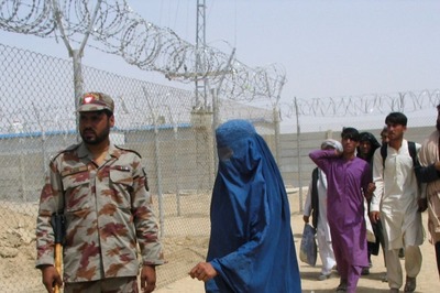 Exclusive | TTP-Afghan Taliban Fighters Exchange Fire with Pak Troops; Mortars, Machine Guns, Cannons Boom