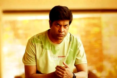 First Look of Vennela Kishore’s Character From Macherla Niyojakavargam is Viral