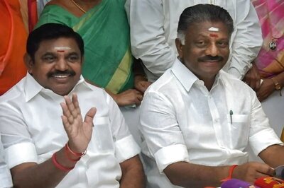 Highlights From The Southern Region: Crisis Blows Over for AIADMK, OPS Names Palaniswami as CM Pick for 2021 Polls