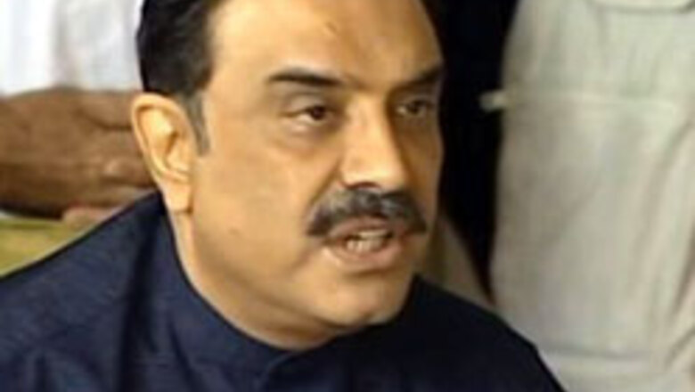 Zardari to demote himself, assume PM's role: report