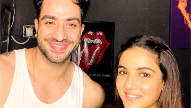 Jasmin Bhasin's Personal Life Getting Affected by Dating Rumours with Aly Goni