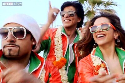 Watch: Shah Rukh Khan, Deepika Padukone and the 'Happy New Year' gang go nuts in this new song 'Satakli'
