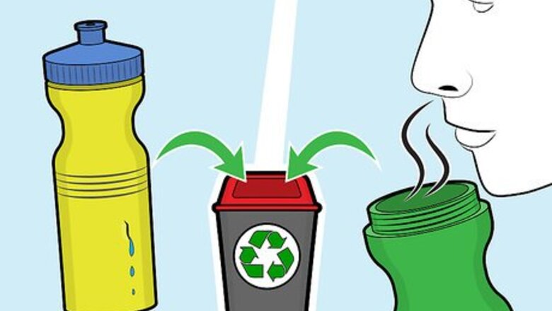 How to Organize Water Bottles