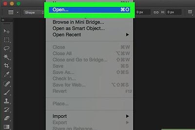 How to Make Yourself Look Thinner With Photoshop