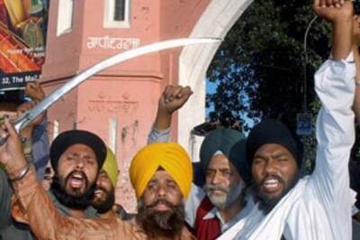 Sikhs protest outside Austrian embassy in Delhi