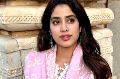 Janhvi Kapoor Answers Why Her On-Screen Image Is In Contrast To Her Off-Screen Glam Look