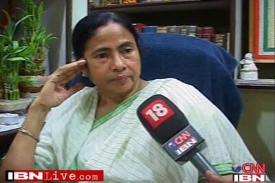 Pranab can be CM if alliance wins in WB: Mamata