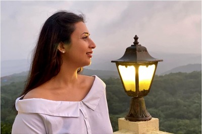 Divyanka Tripathi Wages Social Media War with Troll