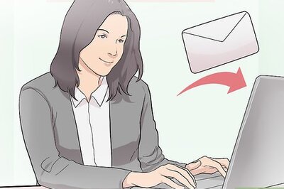 How to Keep in Touch with Long-Distance Friends