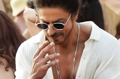 Pathaan First Review OUT: Shah Rukh Khan Film Receives Stellar Rating, See Spoiler-Free Reaction