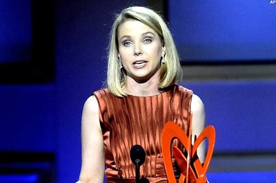 Yahoo CEO Marissa Mayer to return to work in a week