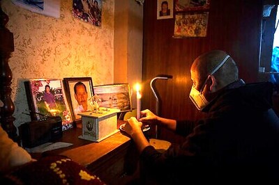 AP PHOTOS: Grieving Find New Spaces For Urns Of Peru's Dead