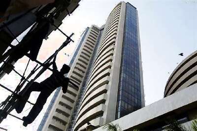 Sensex up 34.71 points to close at 28,067.56; Nifty ends at 8,401.90