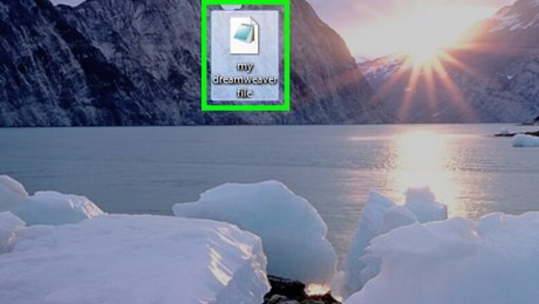 How to Add a Drop Down Box in Dreamweaver