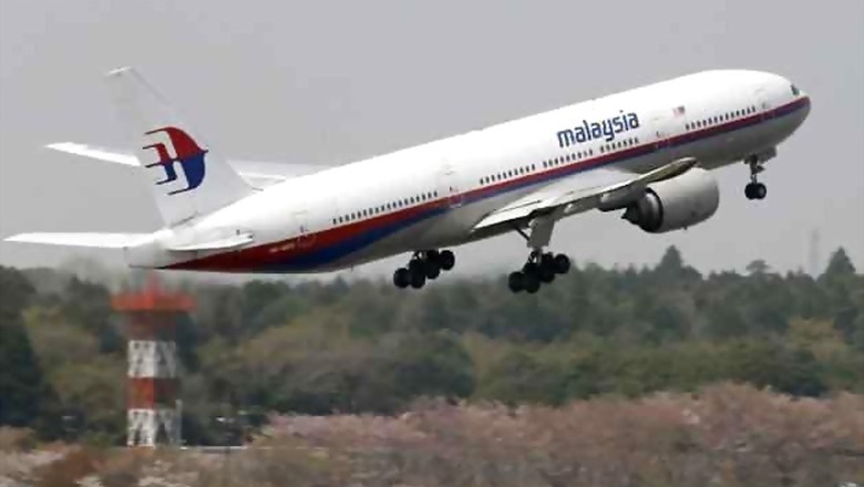 Malaysia military tracked missing jet to Strait of Malacca: Source