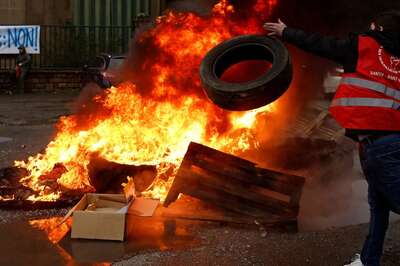 Mumbai: Fire Breaks Out in Several Hutments in Suburban Malad; Minor Boy Killed