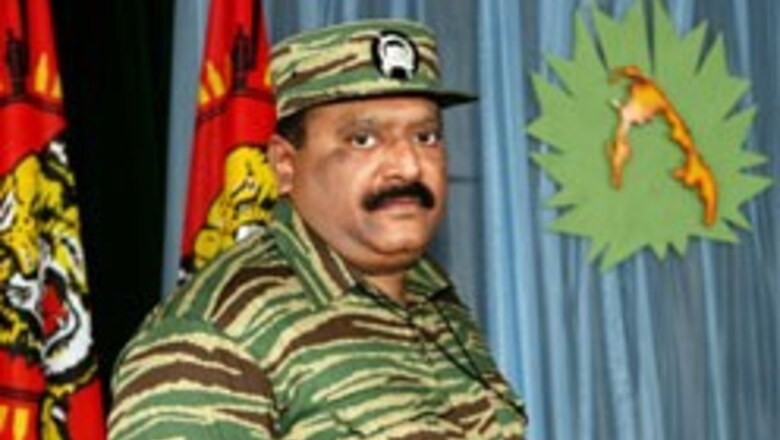 Sri Lanka troops 6 km away from LTTE holdout