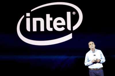 Intel Announces Massive 48-Core Chip, New Processor For Entry-Level Servers