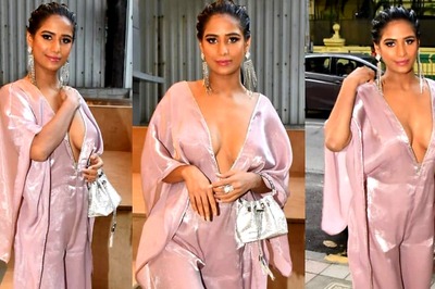 Poonam Pandey Has Major Oops Moment in Cleavage-baring Backless Jumpsuit; Video Goes Viral