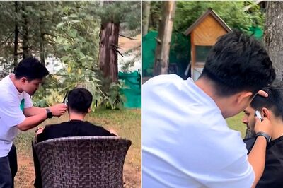 Kartik Aaryan Gets A Desi-Style Haircut Under The Tree For Chandu Champion; Watch