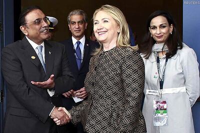 Zardari raises trust deficit issue with Hillary