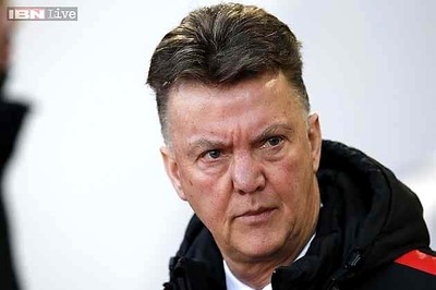 Van Gaal turns whistleblower before Manchester United face Liverpool